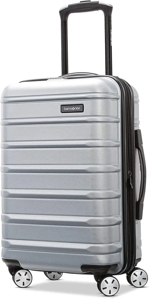 Samsonite Omni PC vs Omni 2 Luggage Comparison