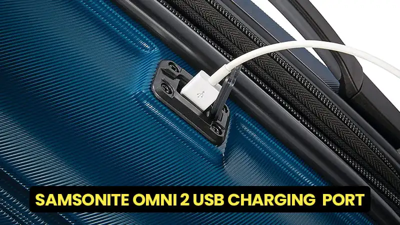 An image showing the USB charging port of the Samsonite Omni 2 Hardside Expandable Luggage | luggagelovers.com