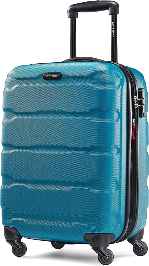 this image is of the samsonite omni pc polycarbonate luggage